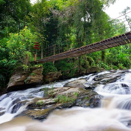 苏坎塔拉瀑布度假酒店和Spa中心 湄林 外观 照片